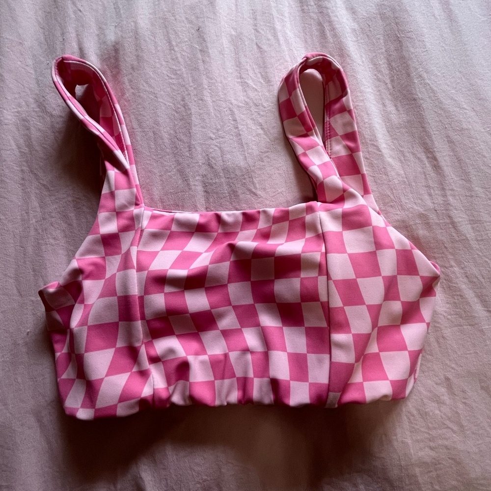 Sports bra